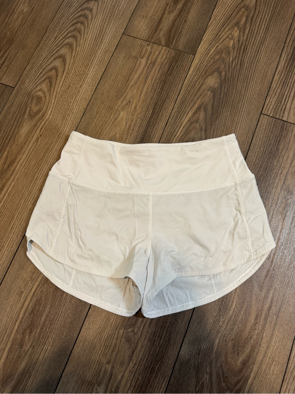 Lululemon Speed Up Short High-Rise *2.5"